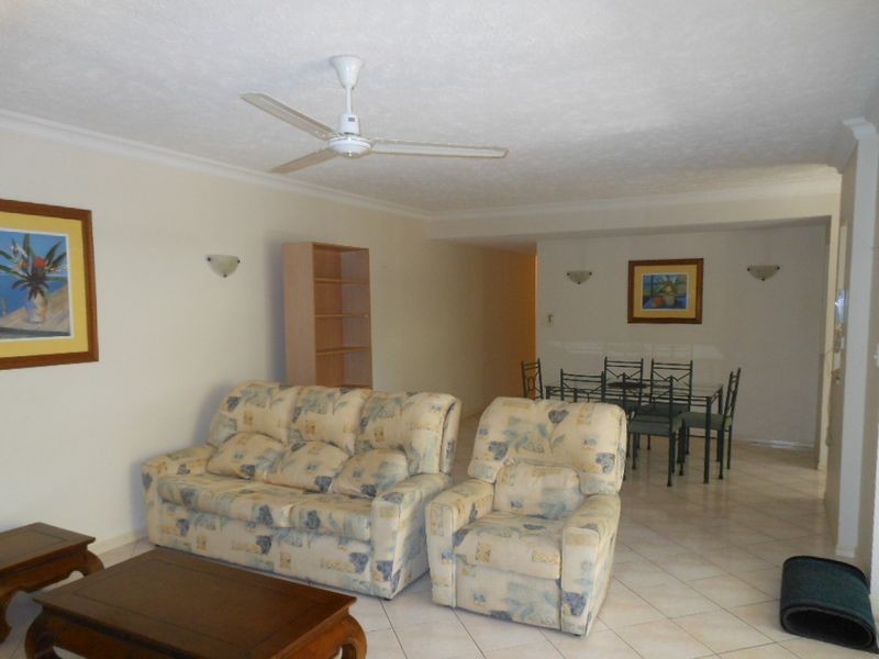 1312/2 Greenslopes Street, Cairns North QLD 4870