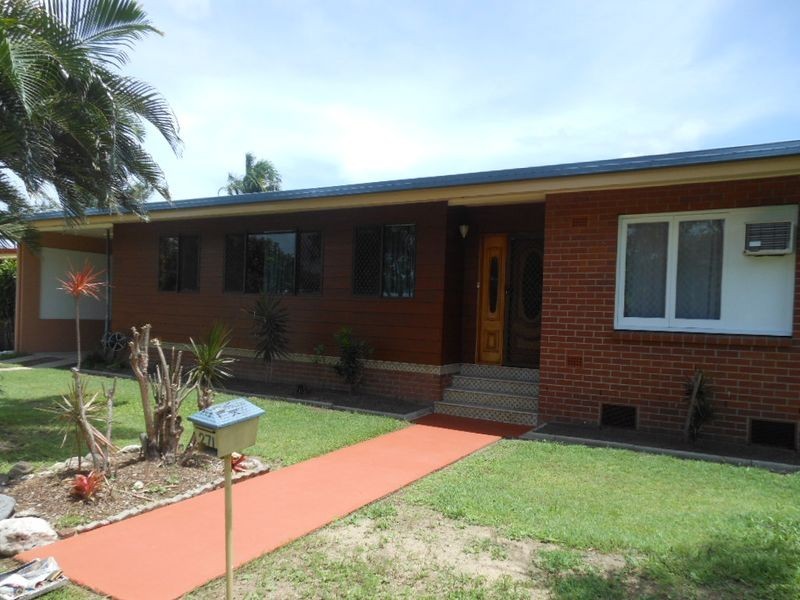 271 Aumuller Street, Westcourt QLD 4870