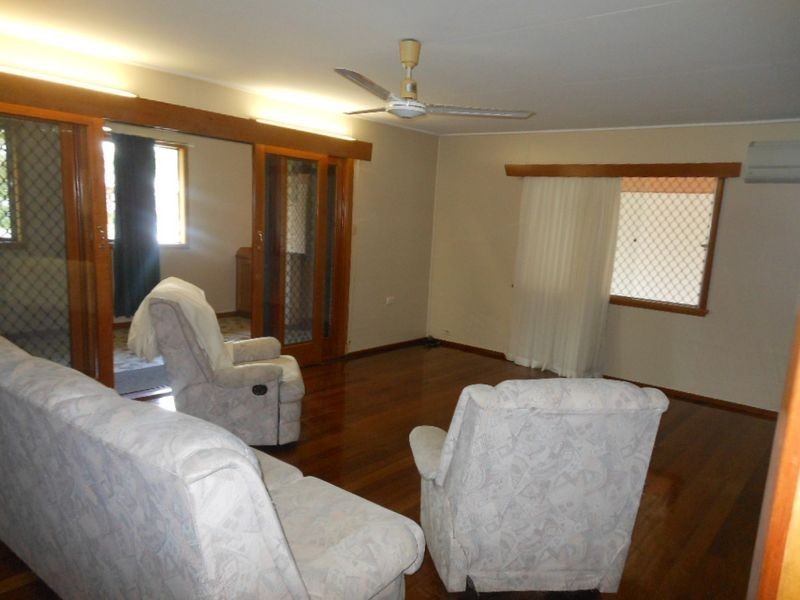 271 Aumuller Street, Westcourt QLD 4870