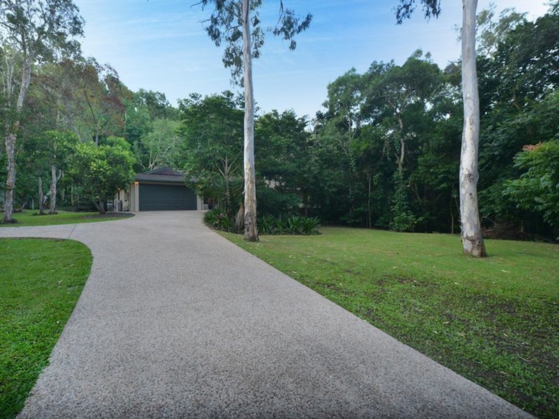 8 Celebration Close, Clifton Beach QLD 4879
