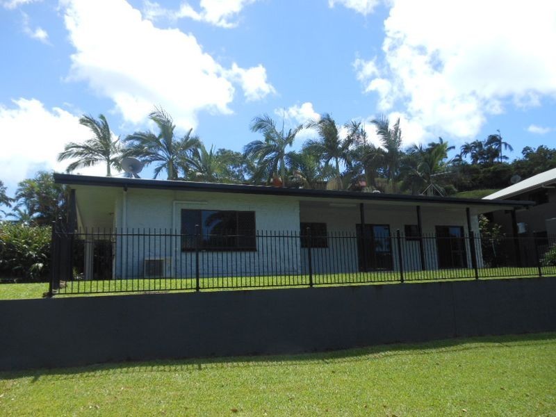 10 Robin Street, Bayview Heights QLD 4868