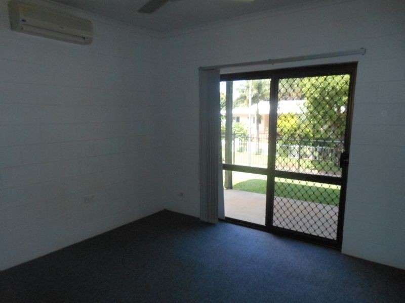 10 Robin Street, Bayview Heights QLD 4868