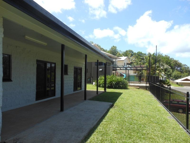 10 Robin Street, Bayview Heights QLD 4868
