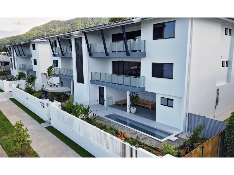 76-78 Intake Road, Redlynch QLD 4870