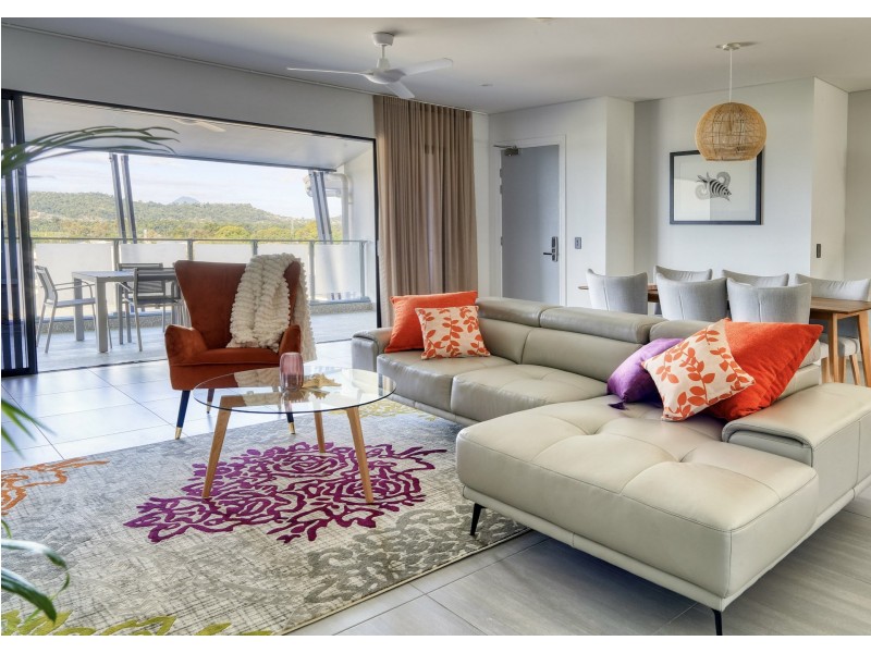 76-78 Intake Road, Redlynch QLD 4870