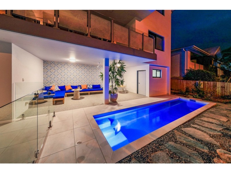 76-78 Intake Road, Redlynch QLD 4870