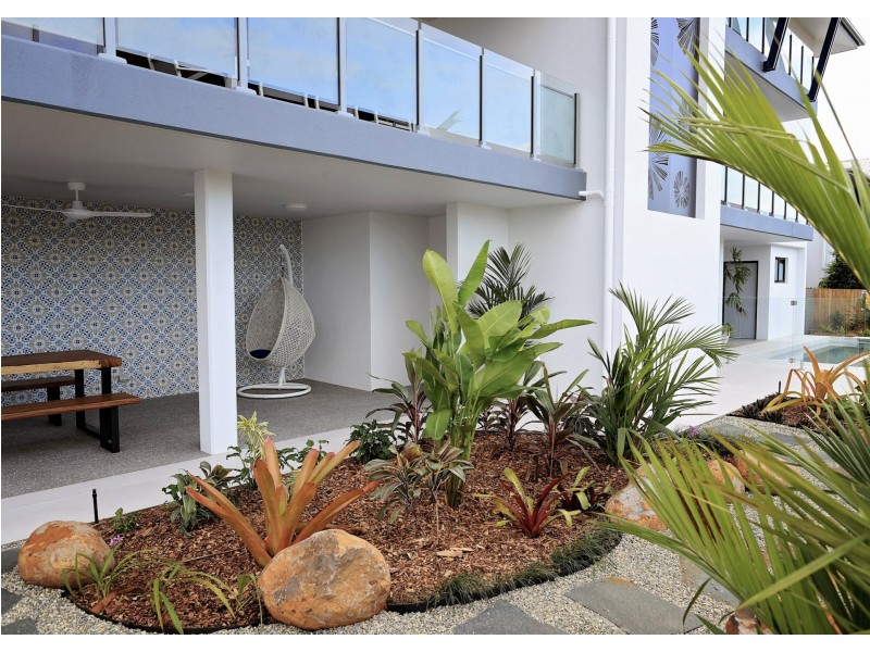 76-78 Intake Road, Redlynch QLD 4870