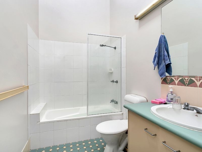 2/43 McCormack Street, Manunda QLD 4870