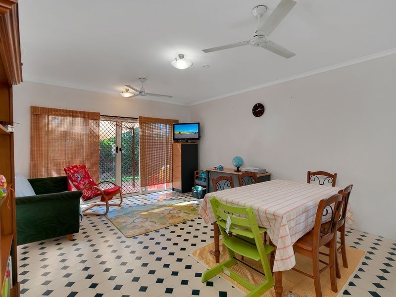 16 Silky Oak Court, Mooroobool QLD 4870