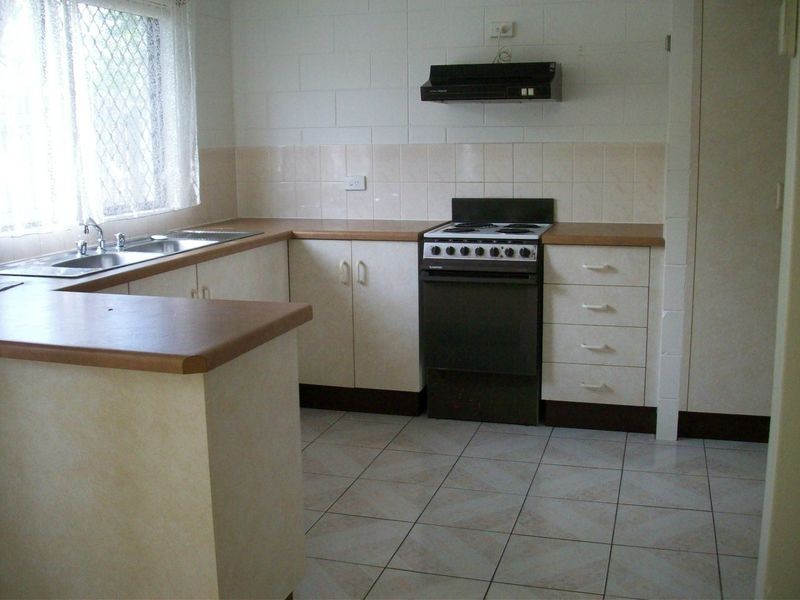 4/12 Springfield Crescent, Manoora QLD 4870