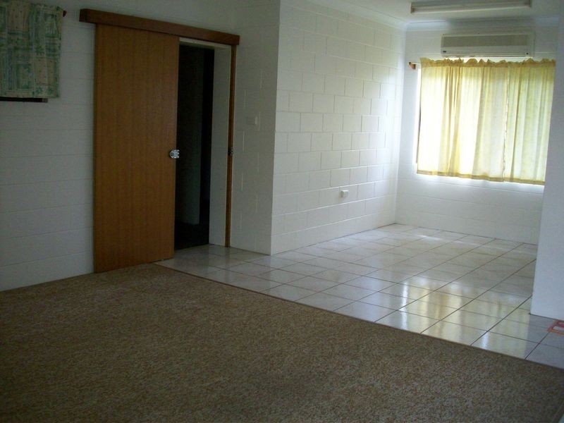 4/12 Springfield Crescent, Manoora QLD 4870