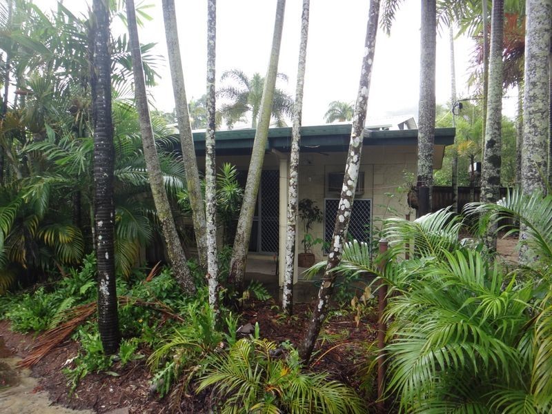 6/379 Mayers Street, Edge Hill QLD 4870