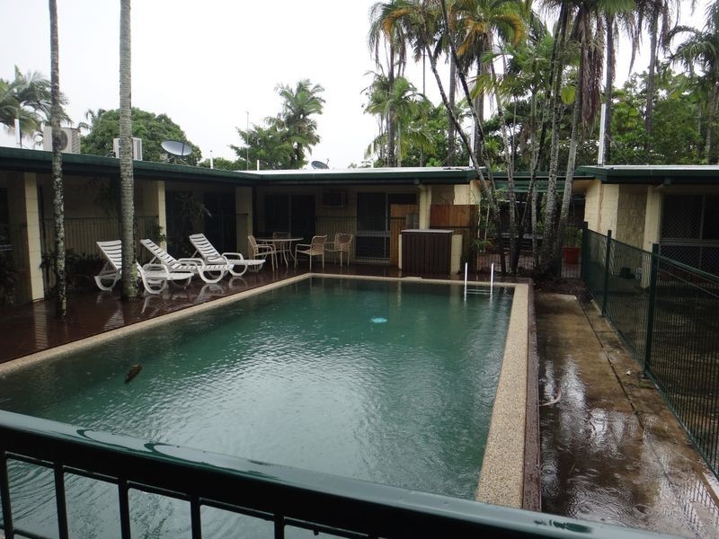 6/379 Mayers Street, Edge Hill QLD 4870