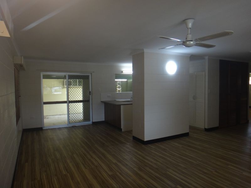 1/8 Nunga Close, Manunda QLD 4870