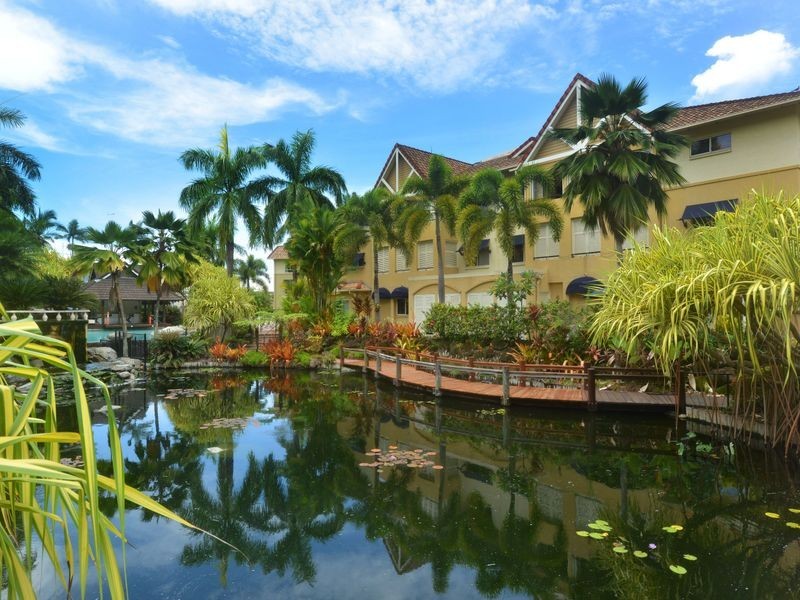 1502/2 Greenslopes Street, Cairns North QLD 4870