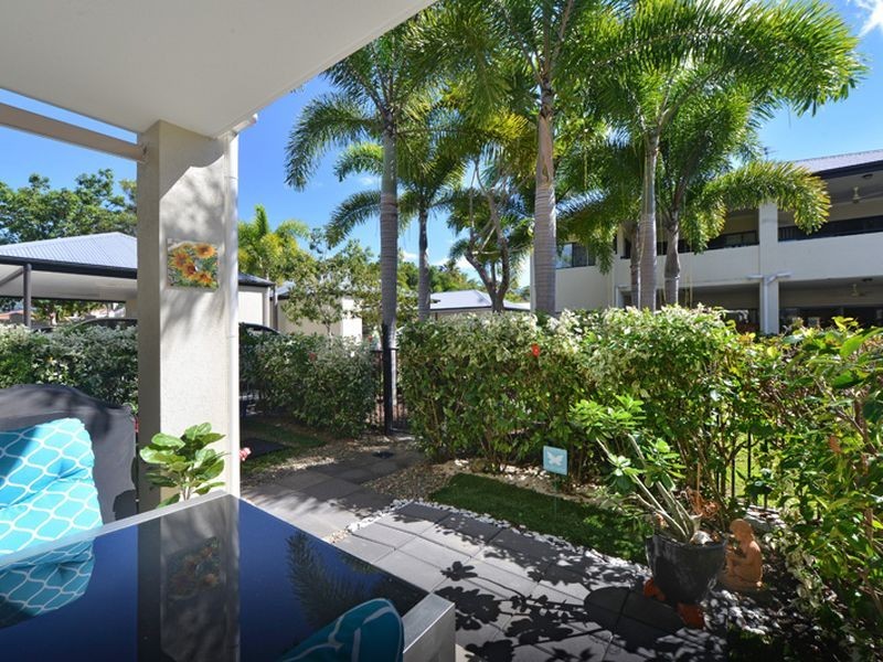 12/10-12 Oyster Court, Trinity Beach QLD 4879