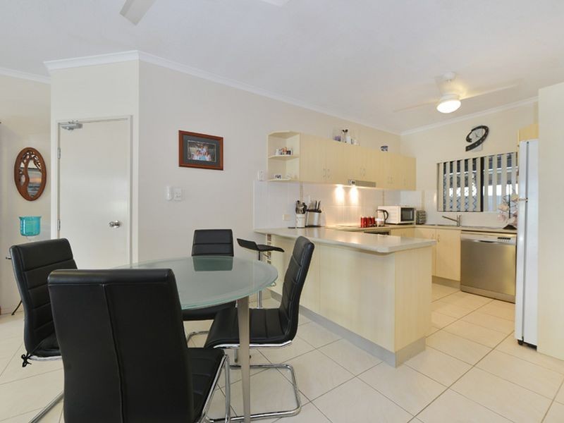 12/10-12 Oyster Court, Trinity Beach QLD 4879