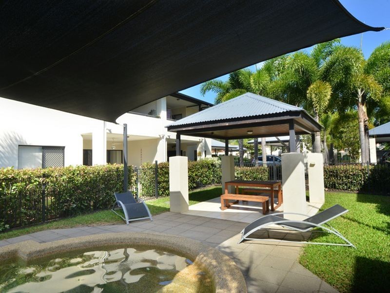 12/10-12 Oyster Court, Trinity Beach QLD 4879