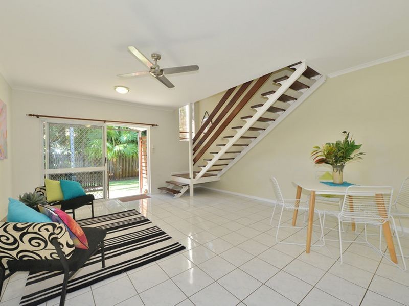 1/9 Vallely Street, Freshwater QLD 4870