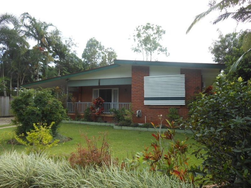128 Upper Richardson Street, Whitfield QLD 4870