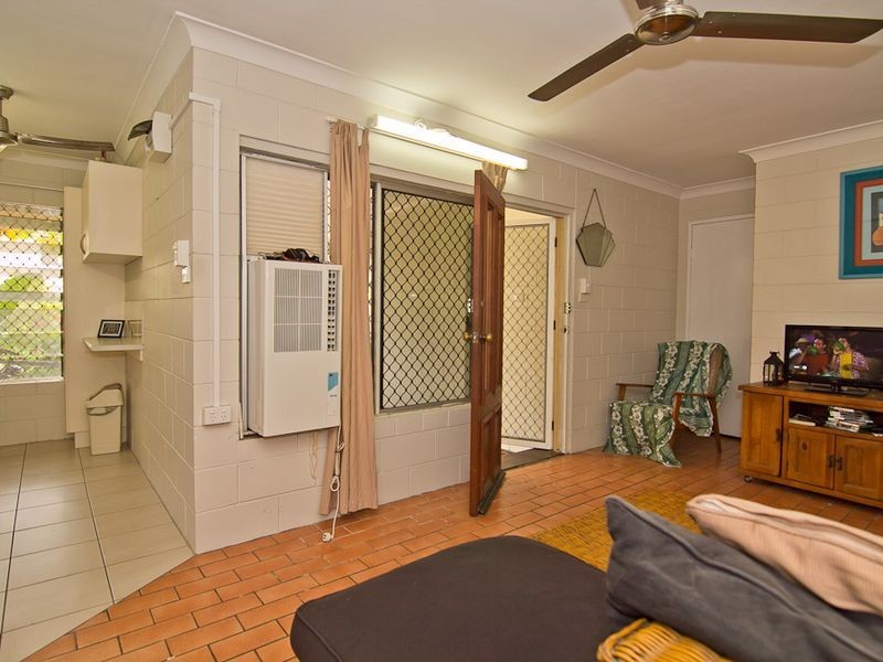 7/10 Crathern Close, Edge Hill QLD 4870