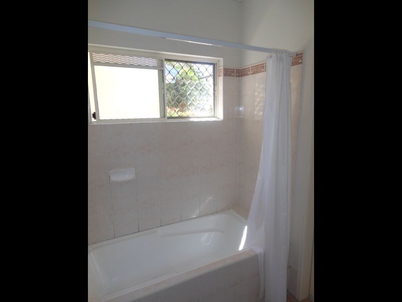 2/9 Glenlea Street, Edge Hill QLD 4870