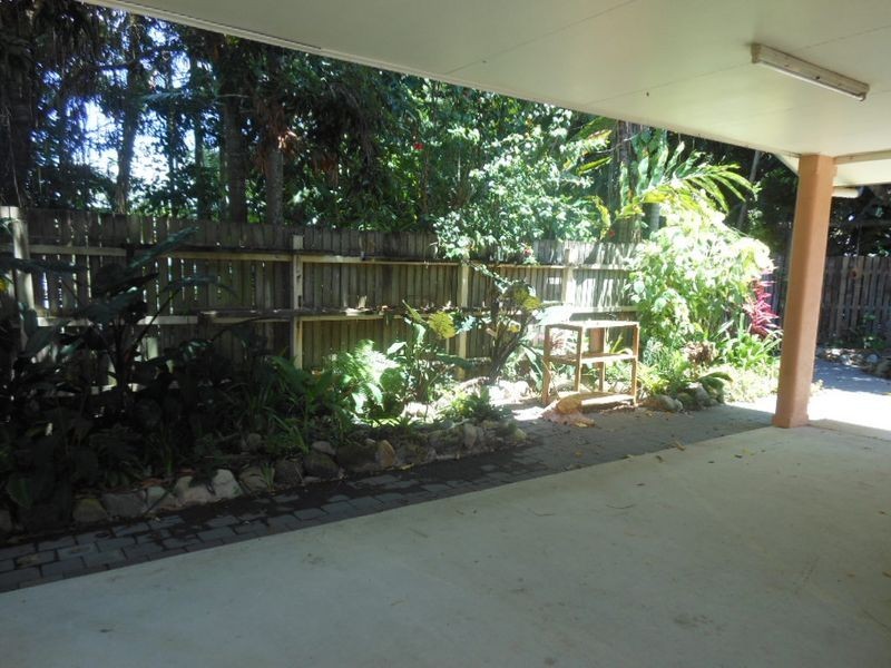 2/9 Glenlea Street, Edge Hill QLD 4870
