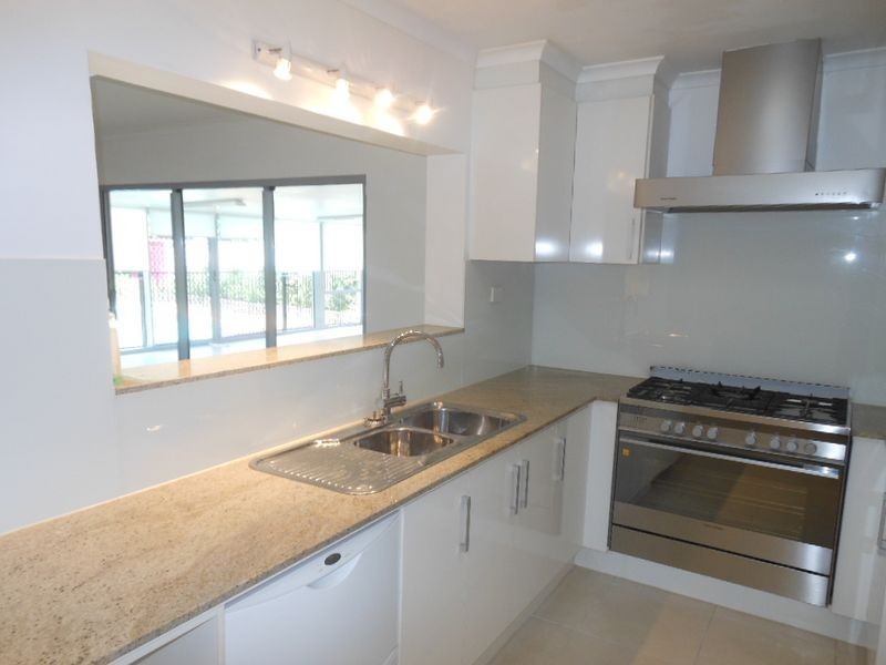 1 Torrance, Edge Hill QLD 4870