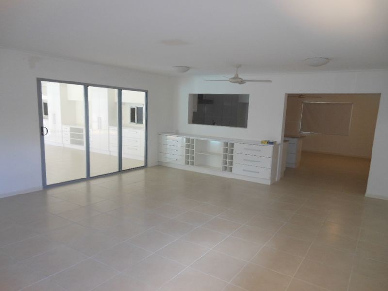 1 Torrance, Edge Hill QLD 4870