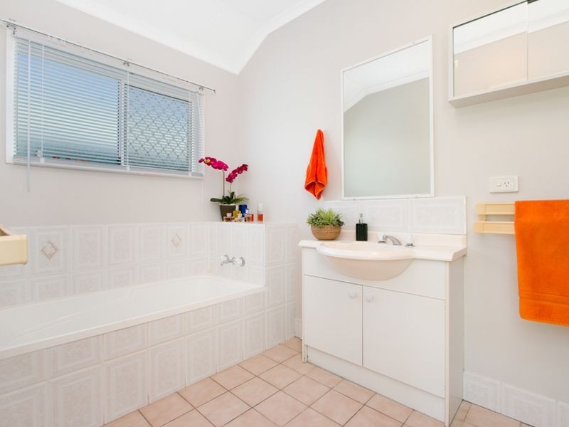 10/87 MacIlwraith Street, Manoora QLD 4870