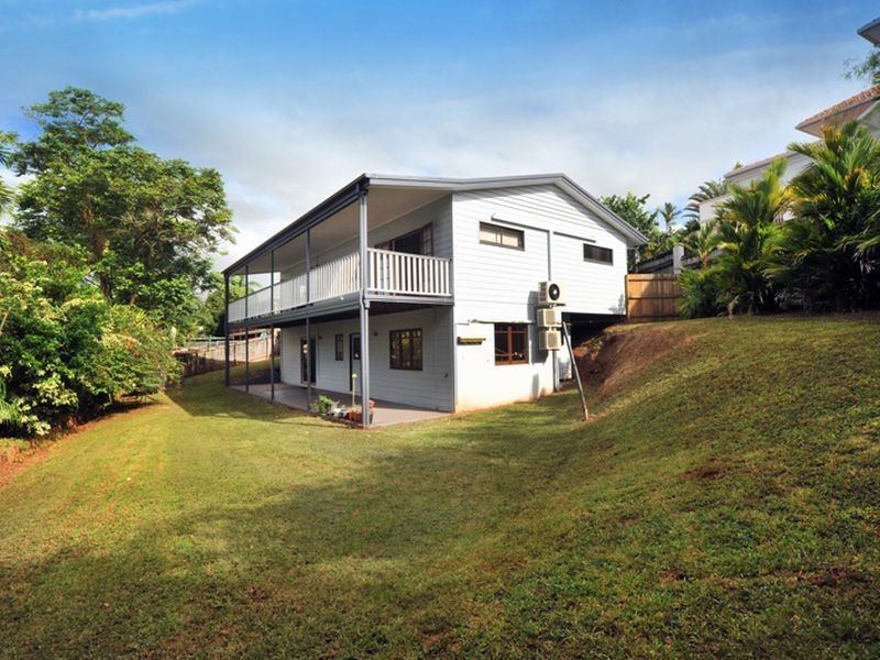 7 Torazzi Place (City View), Mooroobool QLD 4870