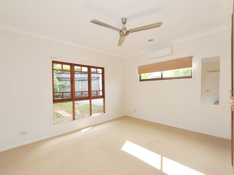 7 Torazzi Place (City View), Mooroobool QLD 4870