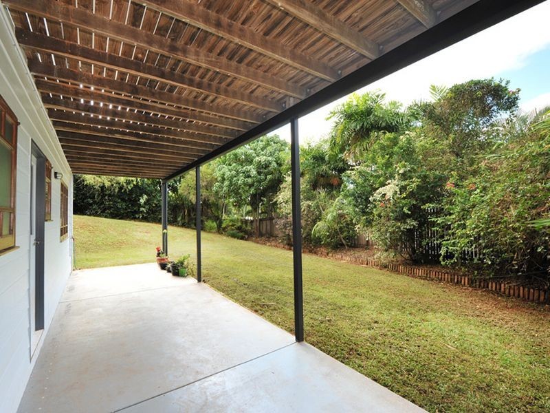 7 Torazzi Place (City View), Mooroobool QLD 4870