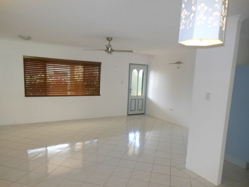 103 Sydney Street, Bayview Heights QLD 4868