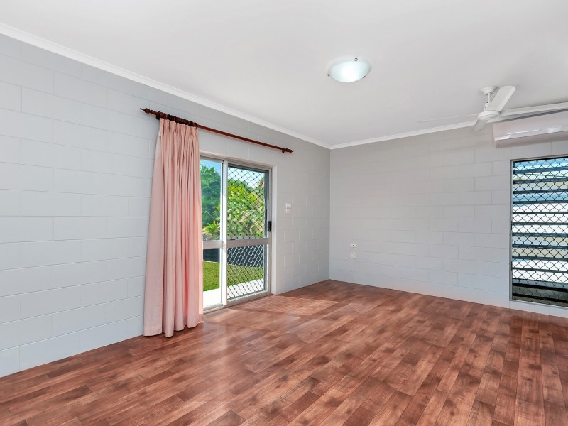 8 Goldwyn Close, White Rock QLD 4868