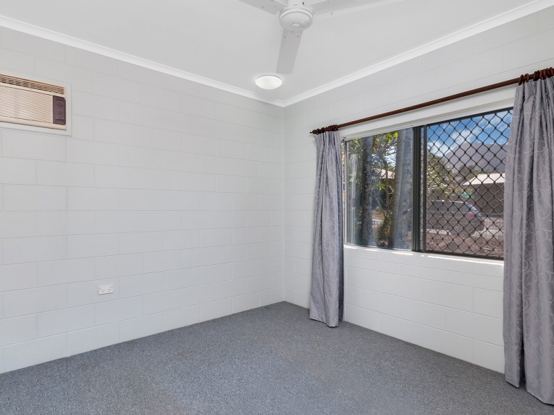 8 Goldwyn Close, White Rock QLD 4868