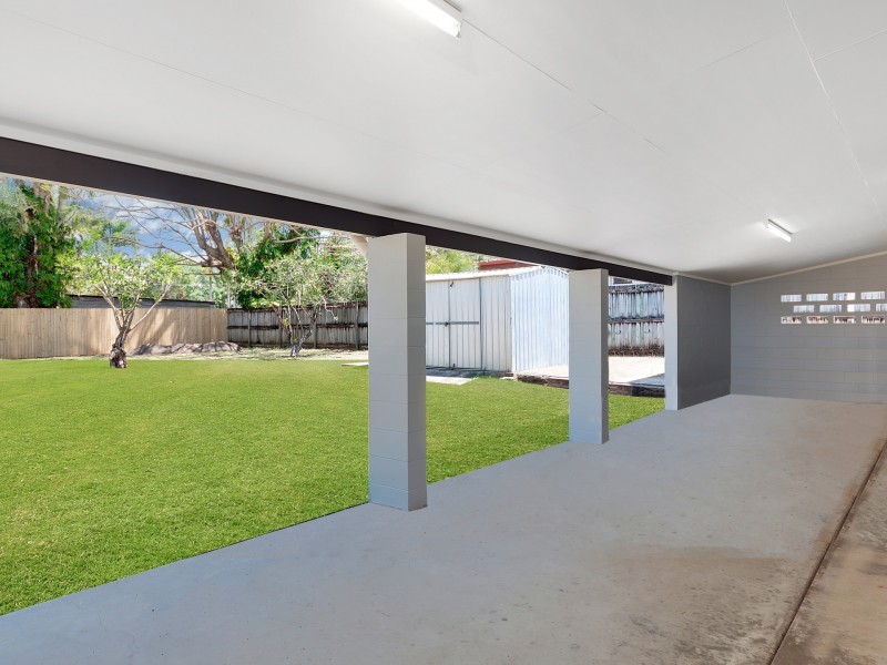 8 Goldwyn Close, White Rock QLD 4868