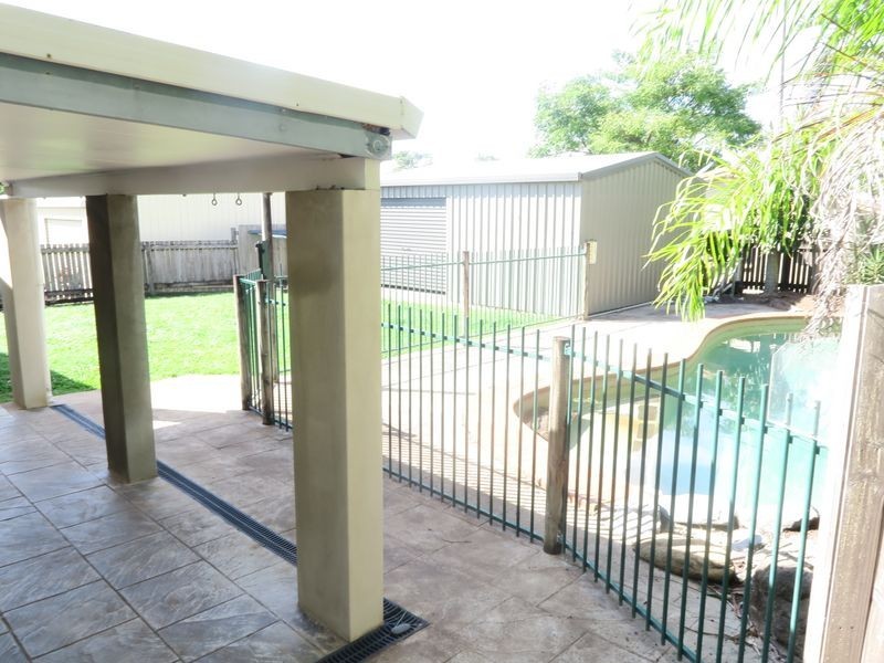 14 Henderson Close, Kanimbla QLD 4870