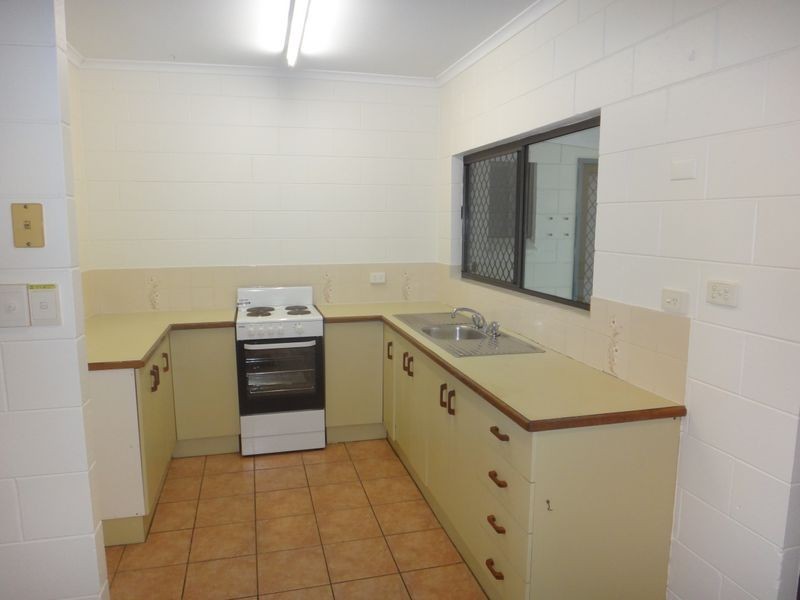 14 Henderson Close, Kanimbla QLD 4870