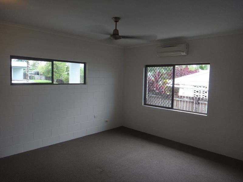 14 Henderson Close, Kanimbla QLD 4870