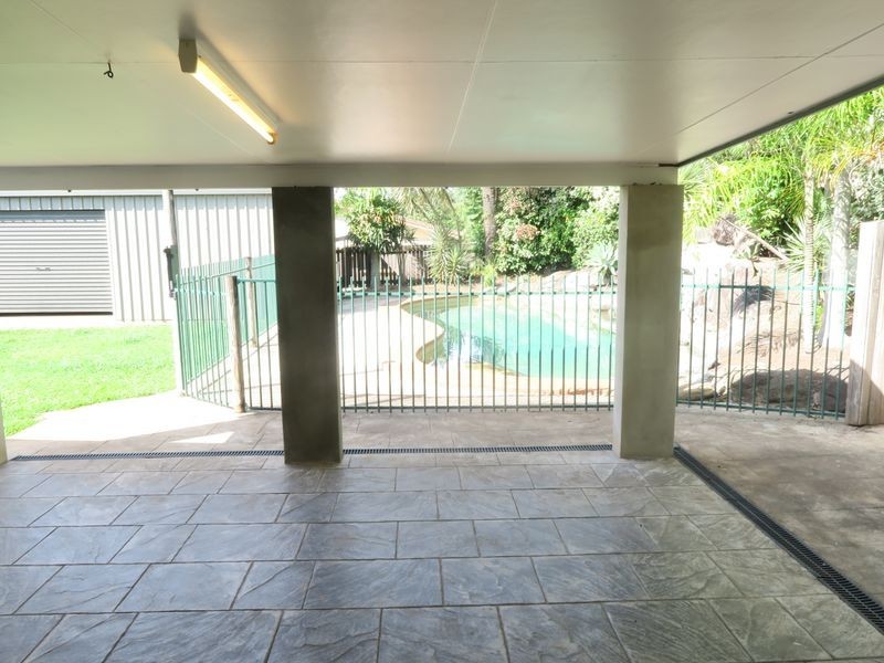 14 Henderson Close, Kanimbla QLD 4870