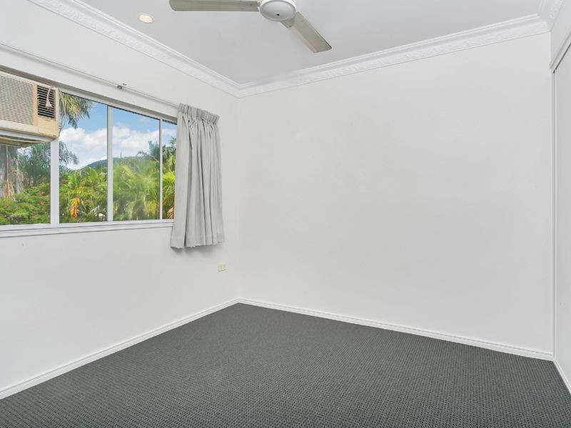 8/11 Springfield Crescent, Manoora QLD 4870