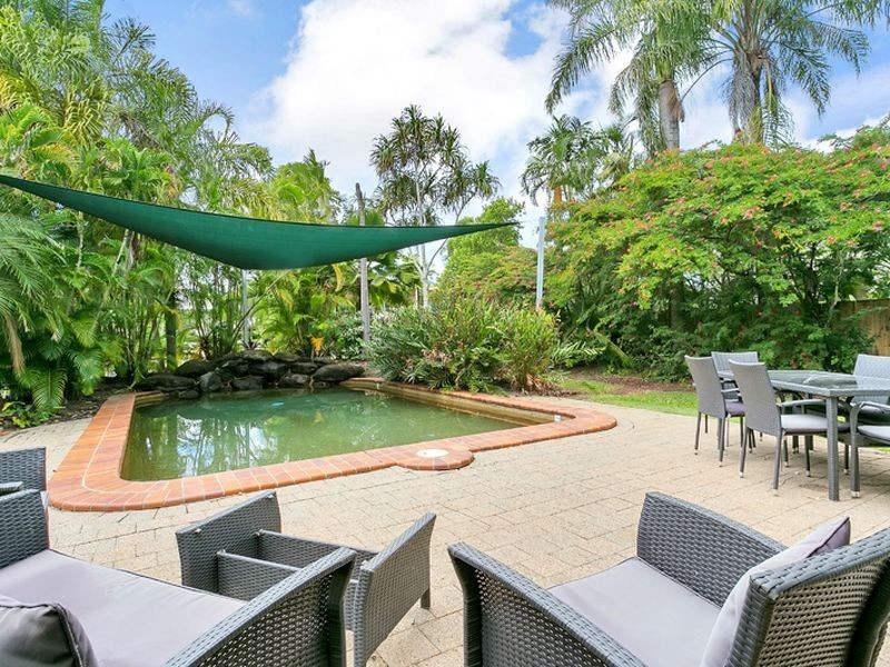 8/11 Springfield Crescent, Manoora QLD 4870