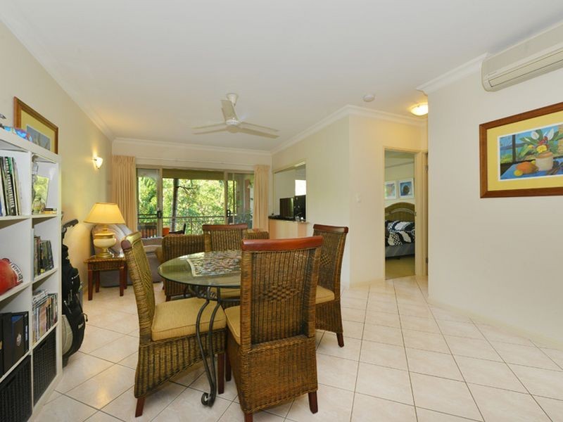 1125/2 Greenslopes Street, Cairns North QLD 4870