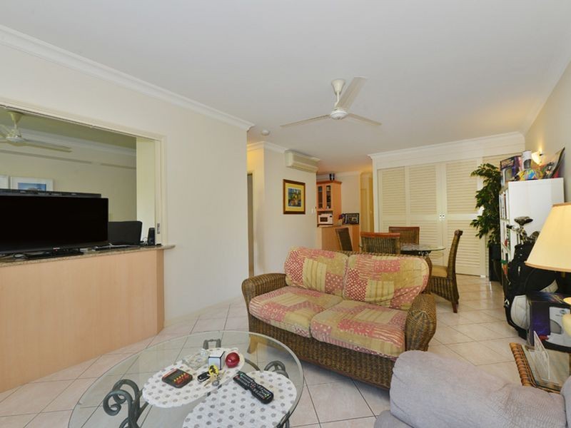 1125/2 Greenslopes Street, Cairns North QLD 4870