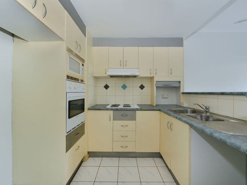 15/10 Brown Street, Woree QLD 4868