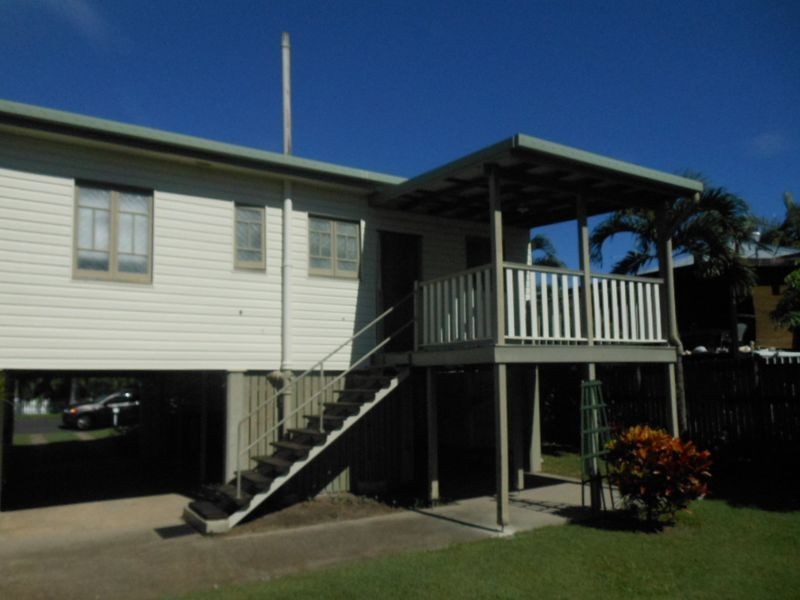 40 Jones Street, Westcourt QLD 4870