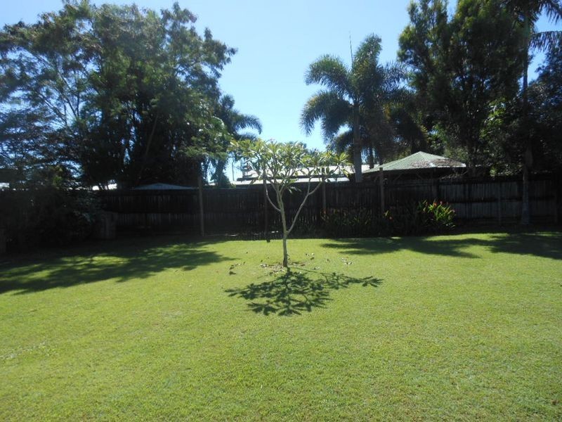 40 Jones Street, Westcourt QLD 4870