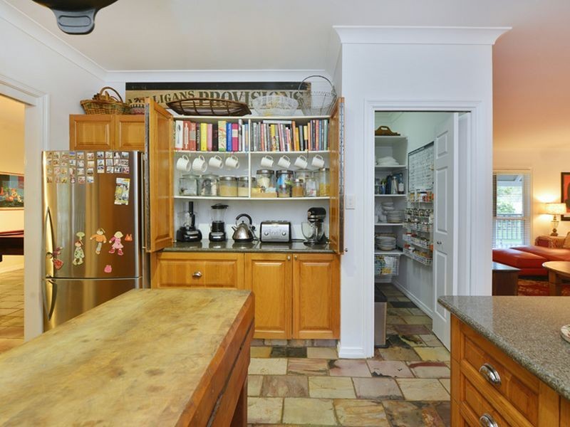 103-105 Arthur Lyons Drive, Redlynch QLD 4870