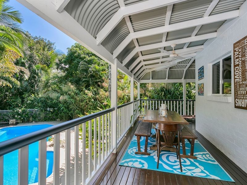 103-105 Arthur Lyons Drive, Redlynch QLD 4870